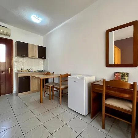 Krista Aparthotel Limenas (Thasos)